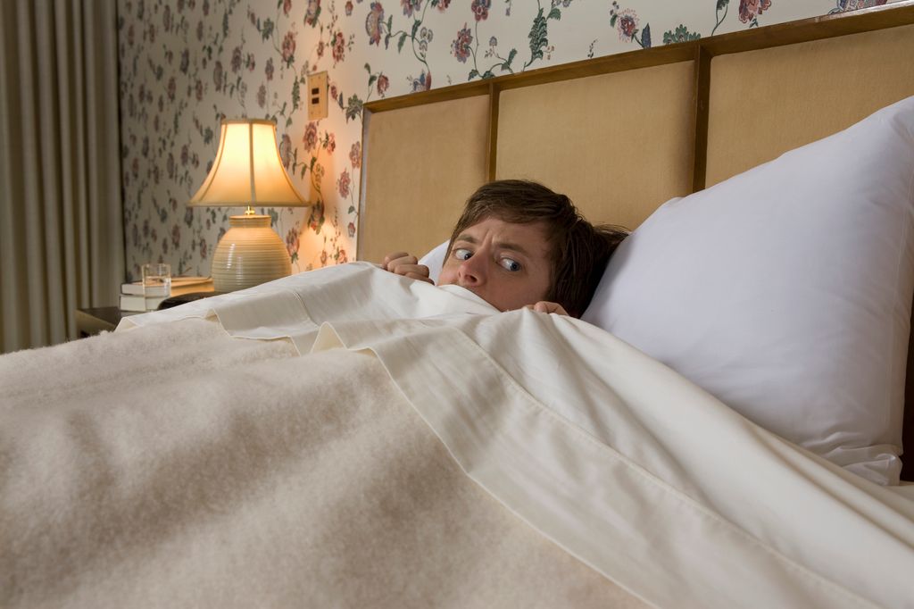 Cada viernes 13, miles de personas prefieren no salir de casa: la superstición lleva a algunos incluso a quedarse en la cama para evitar la “mala suerte”.