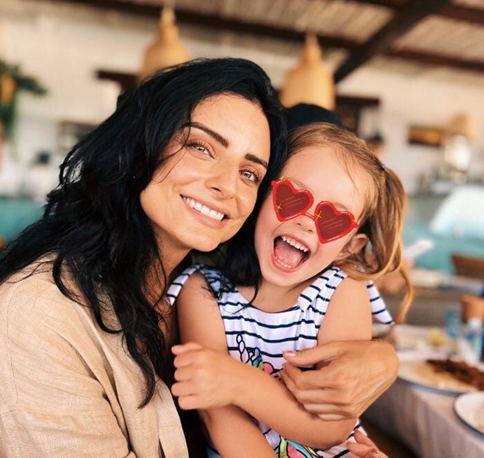 Aislinn Derbez