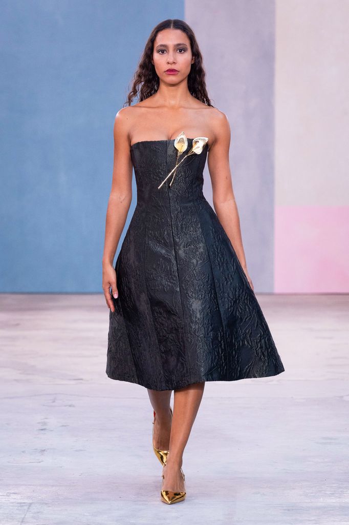 Hannah Traore sobre la pasarela. 