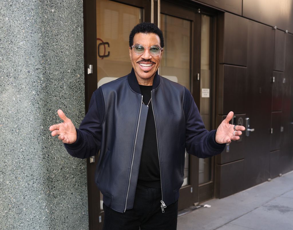 Lionel Richie ingresó por sí mismo al hospital