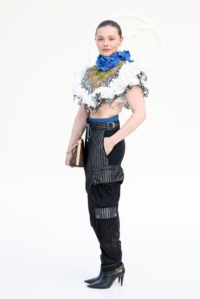 Chloe Grace Moretz desfile Louis Vuitton