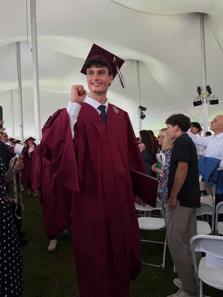 Jack, el hijo de Tom Brady y Bridget Moynahan se gradúa