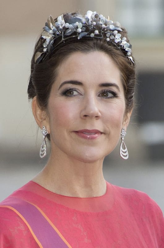 Las tiaras de Mary de Dinamarca: ¿qué tiene y qué recibe la nueva reina?
