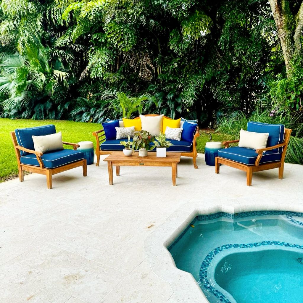 El jardín de la casa de Chabeli Iglesias Preysler