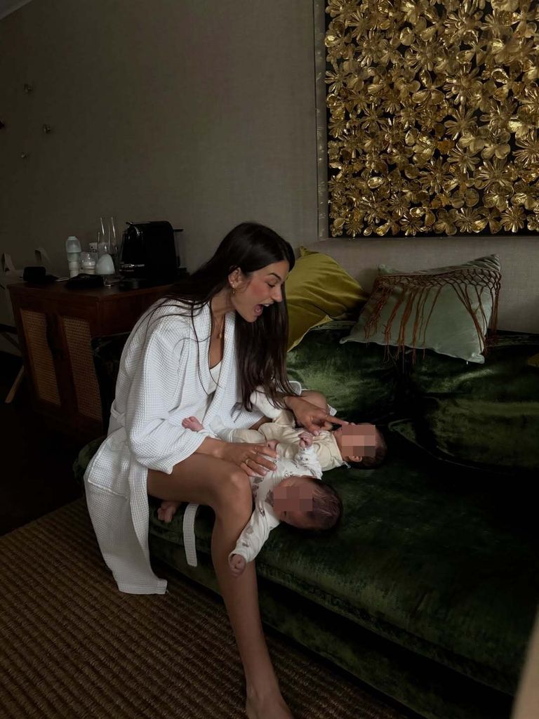 Estela, con Luca y Liah, su familia soñada