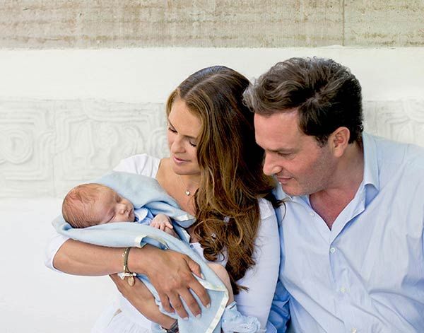 La princesa Magdalena de Suecia presume a sus angelitos