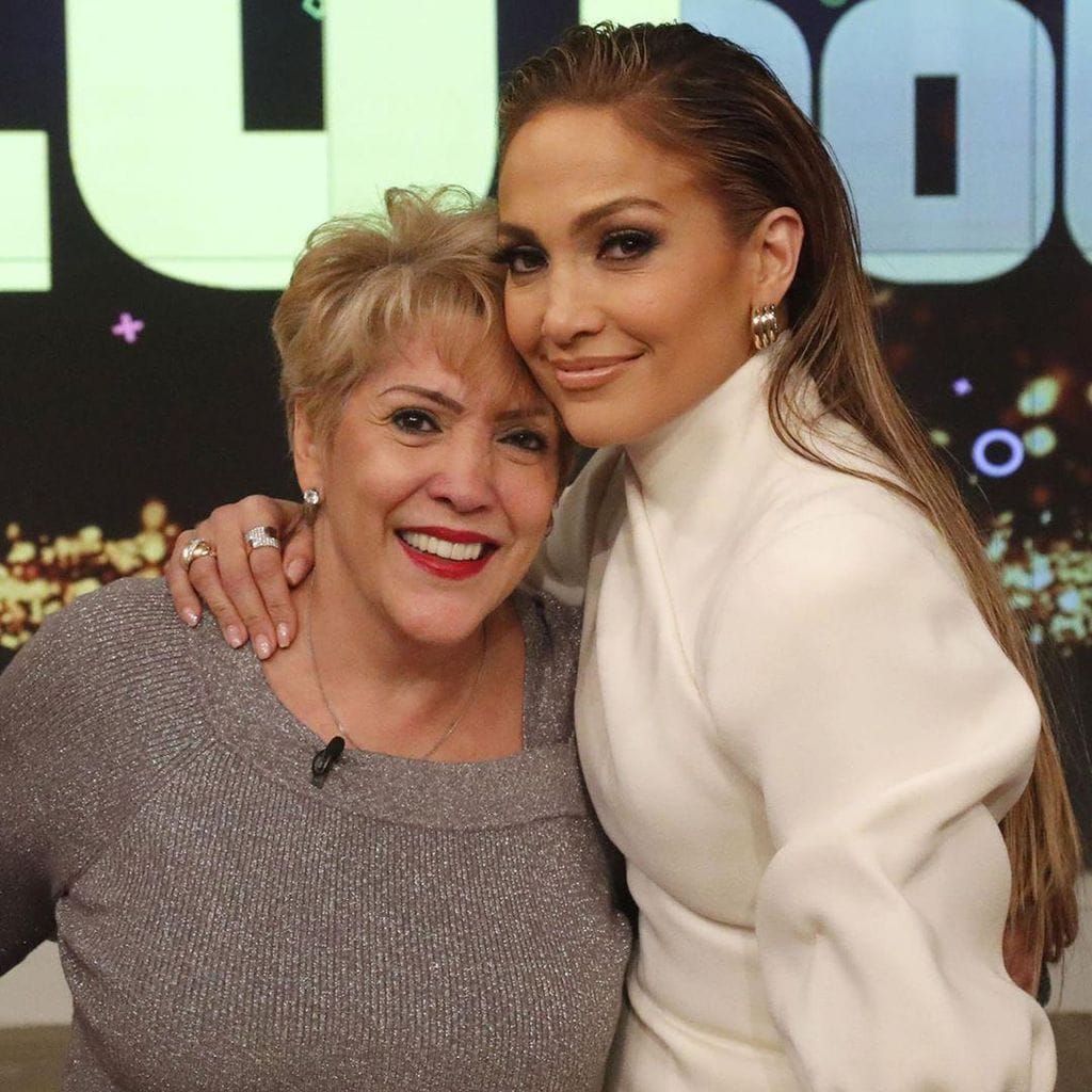 jlo y su mam 