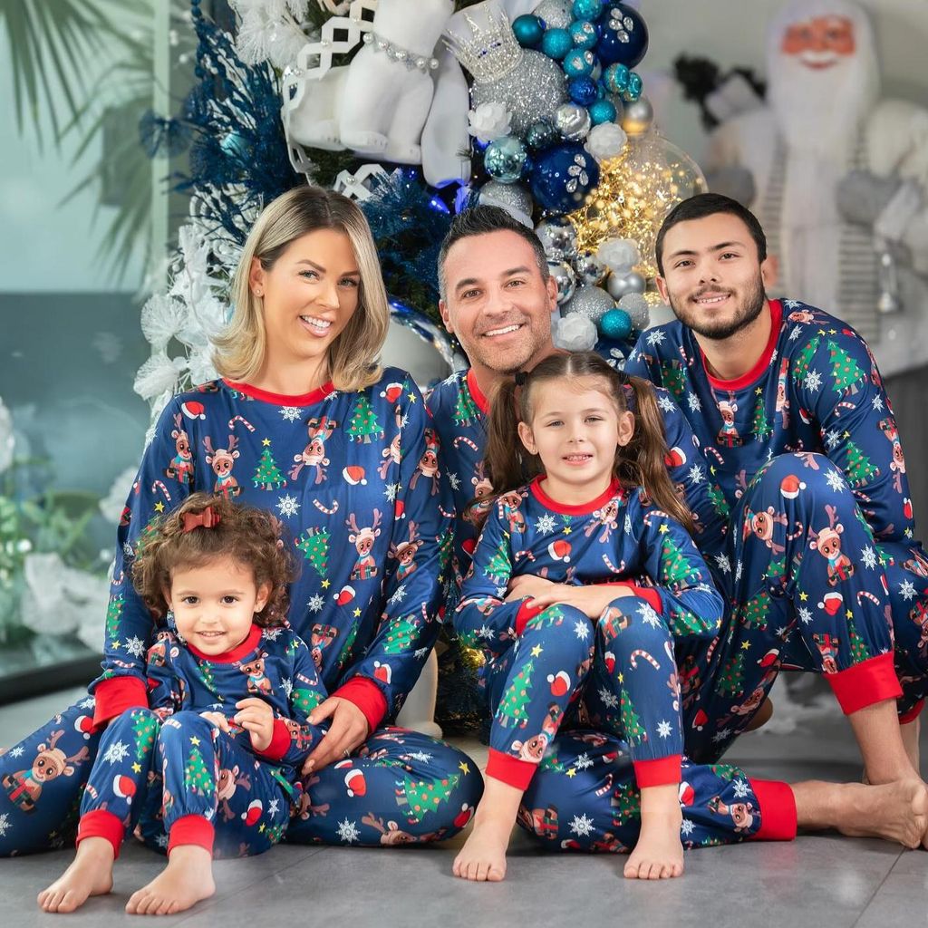 Ximena Duque y su familia