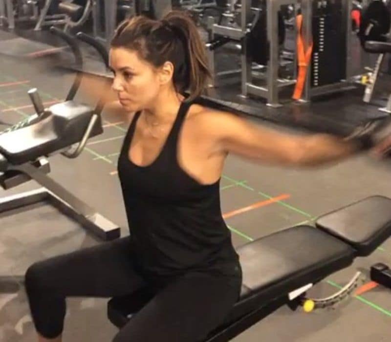 Eva Longoria realiza ejercicios 