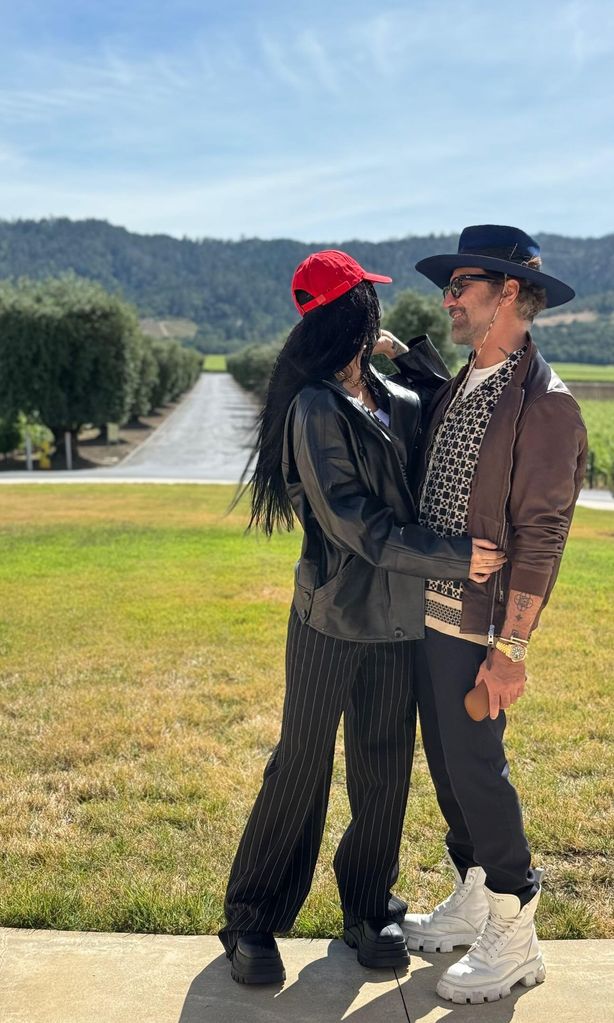 Alejandro Fernández y Karla Laveaga