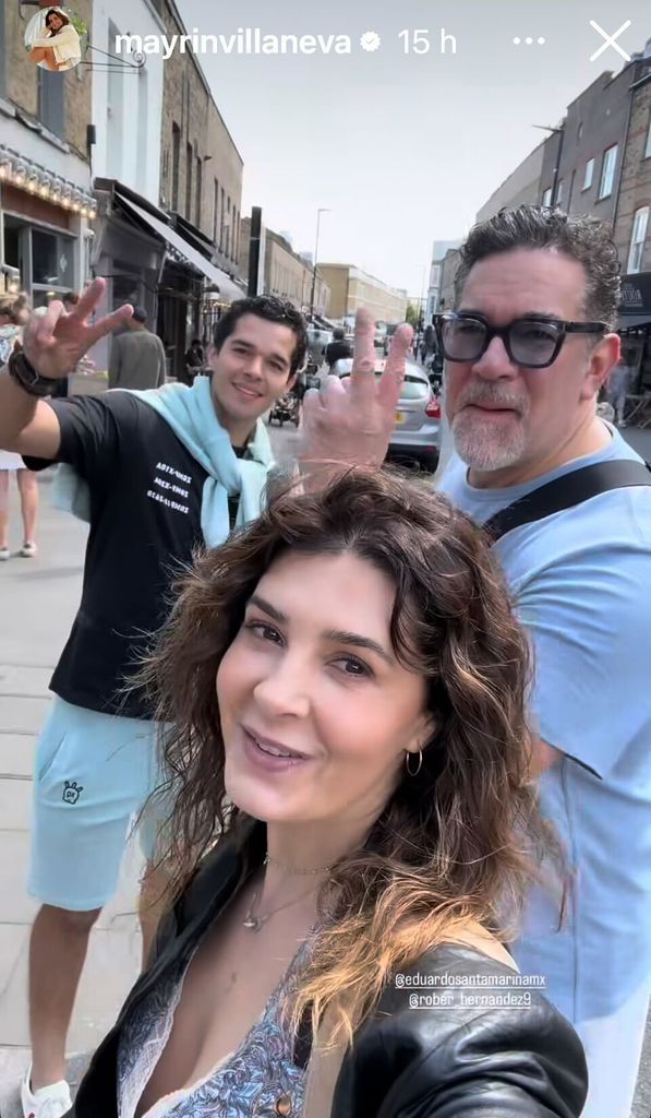Eduardo Santamarina, Mayrín Villanueva y el gemelo Roberto 