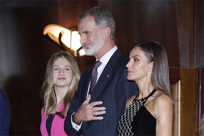 Don Felipe, doña Letizia y la princesa Leonor 
