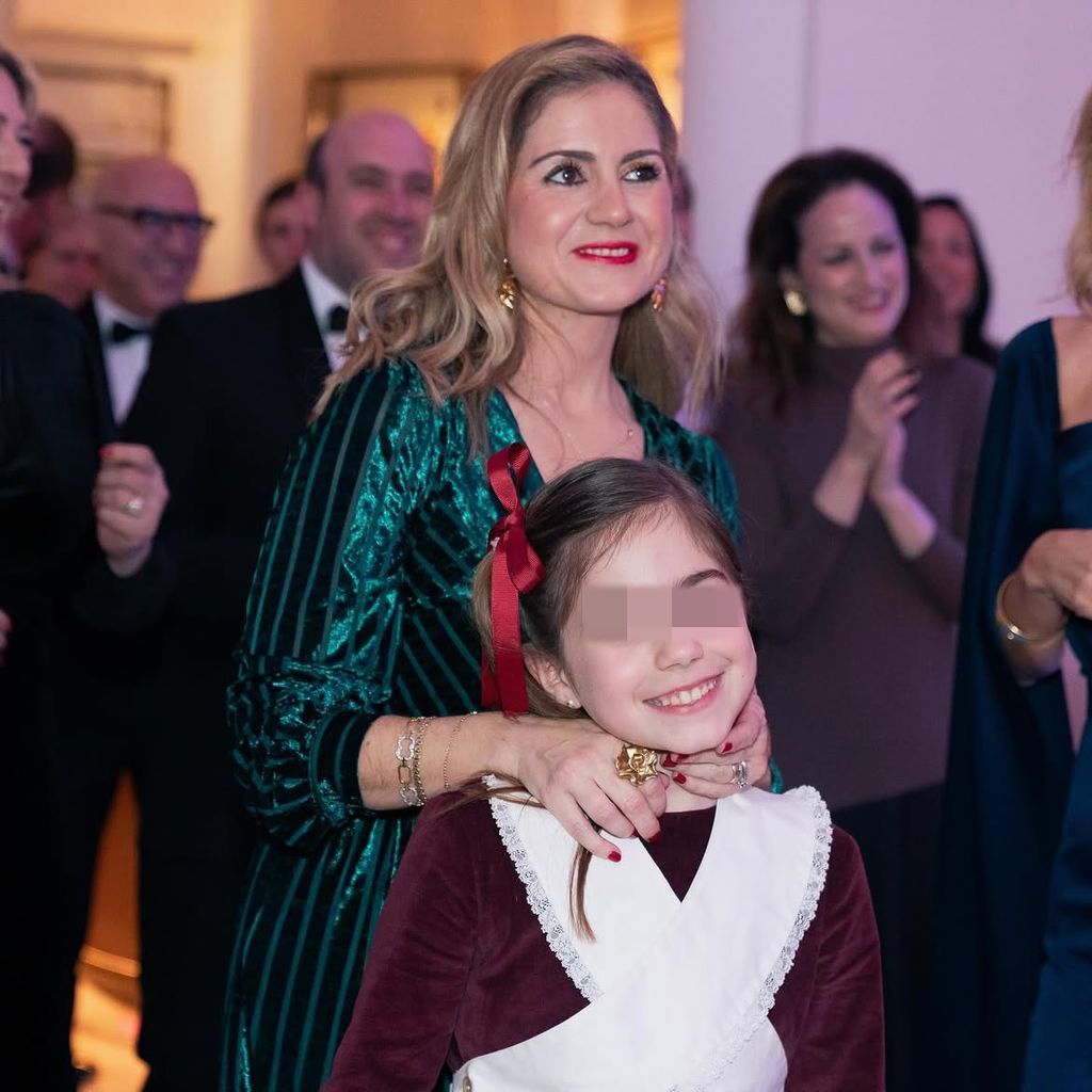 María José Escasaín junto a su hija mayor, María José, que actualmente tiene 11 años