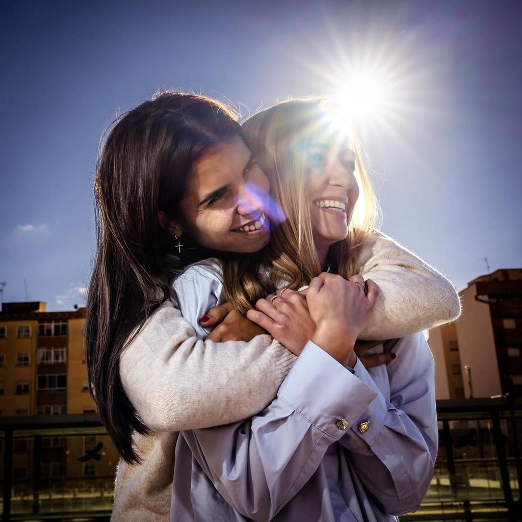 Alba Redondo con su novia, Cristina Monleón