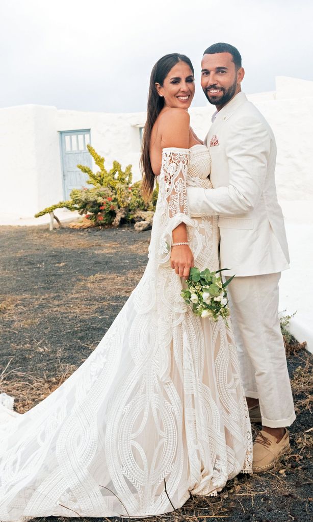 Anabel Pantoja H4028 BODA
