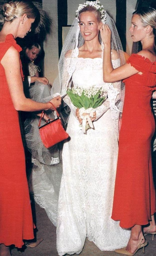 Claudia Schiffer con vestido de novia de Valentino