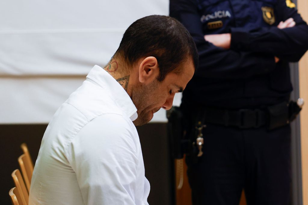   Dani Alves, absuelto de delito de agresión sexual