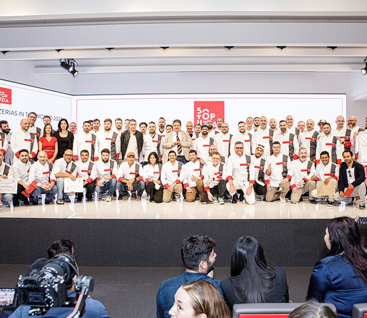 Foto de familia 50 Top Pizza 