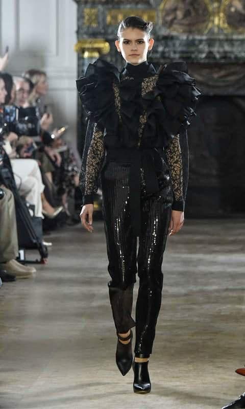 elie saab ruffles4