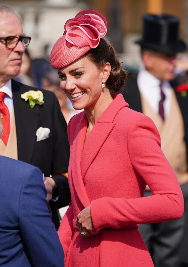 Kate Middleton compra su vestido favorito en color rosa