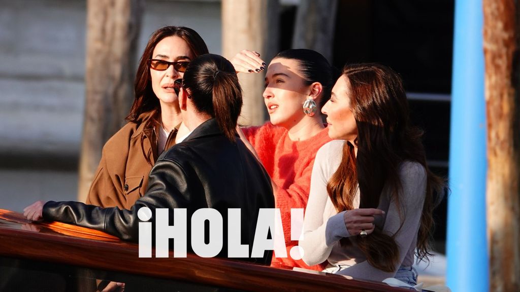 Vicky, su hermana, su madre y su hija en Venecia