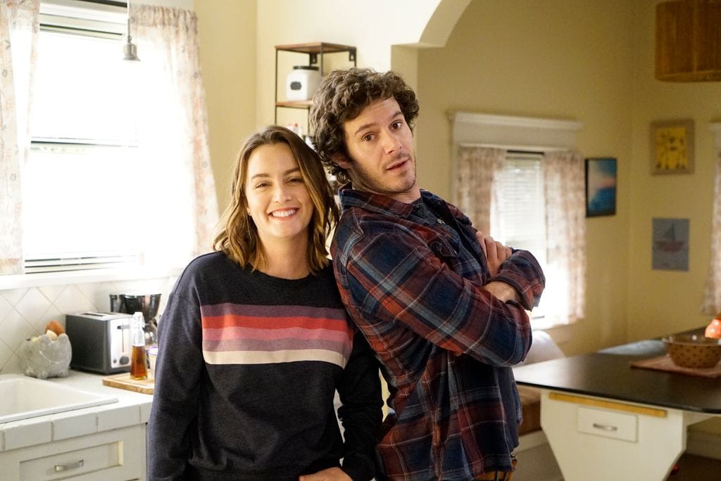 Leighton Meester y Adam Brody en la serie 'Single Parents'