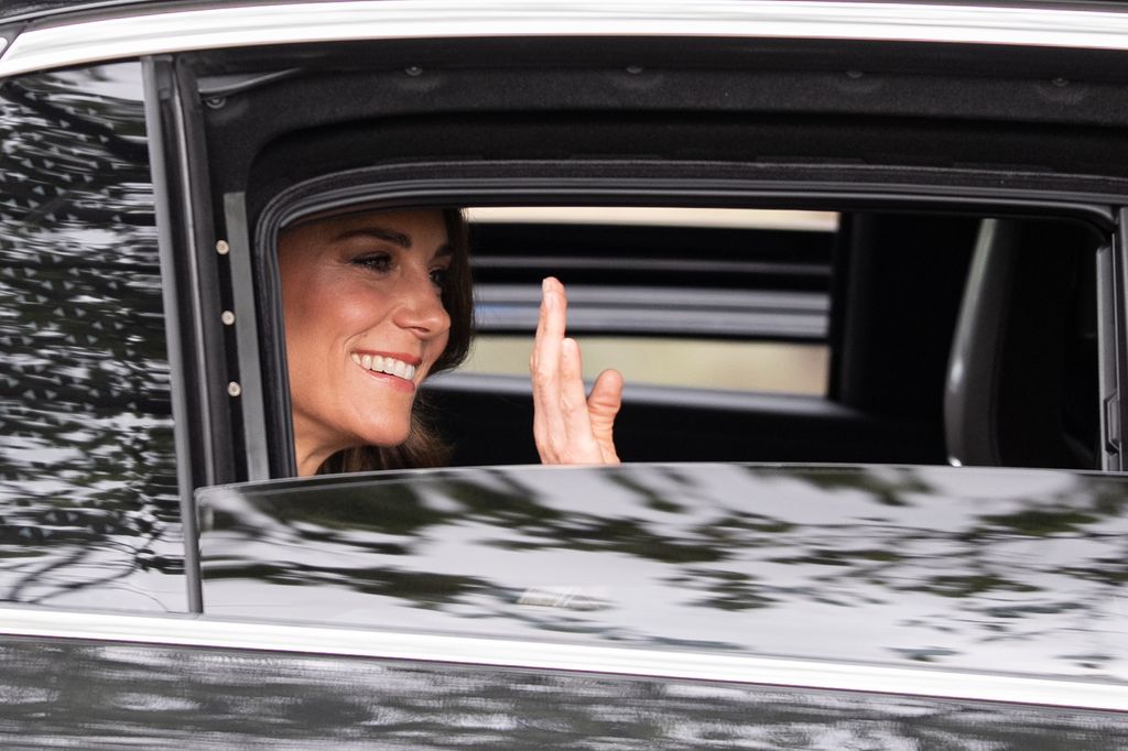 Llegada de la princesa Kate a la escuela infantil Salvador Allende