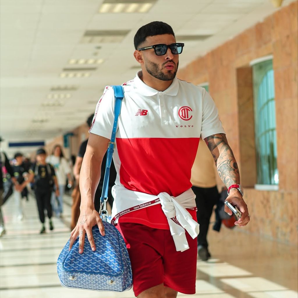 El futbolista cuenta con toda una colección de bolsos Goyard. 