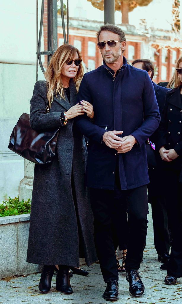 Lara Dibildos y Álvaro Muñoz Escassi