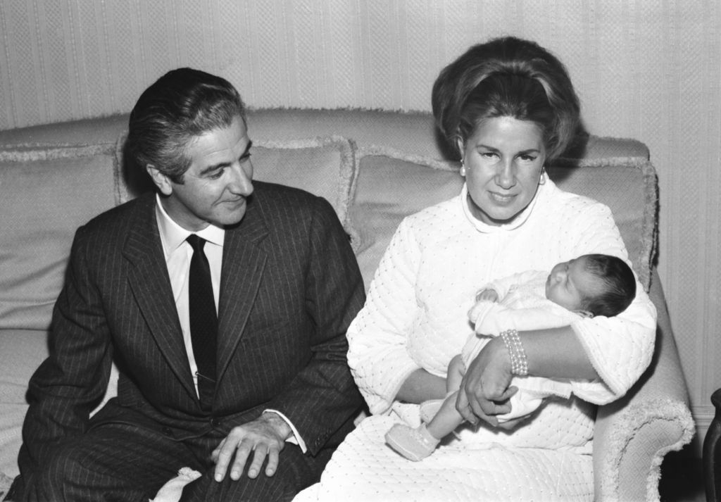 Cayetana de Alba y Luís Martínez de Irujo, cuando nació Eugenia en 1968