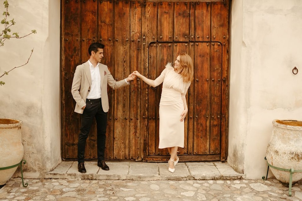 El hijo mayor de Víctor Janeiro y Beatriz Trapote hace la Primera Comunión:  todos los detalles y las fotos de un día inolvidable