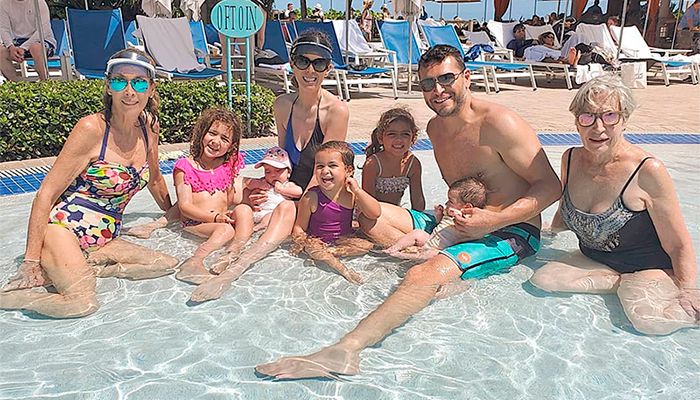 Familia de Jacky Bracamontes 
