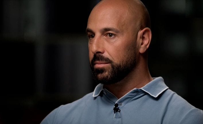 El momento en el que Pepe Reina anuncia su retirada