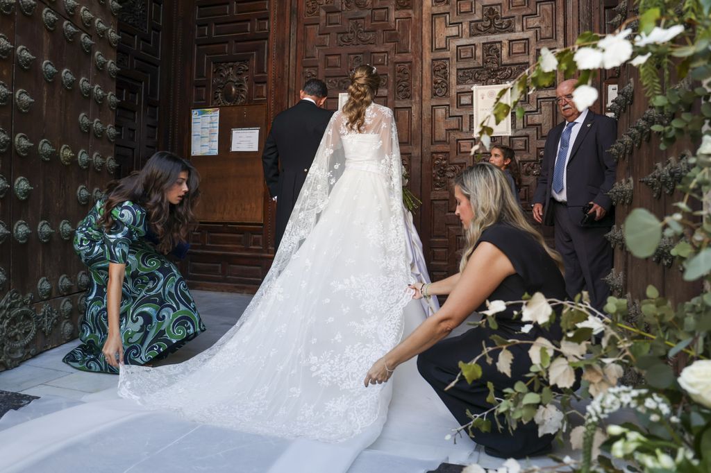 La boda de Hugo Hernández-Mancha y María Luisa Arróspide en Córdoba