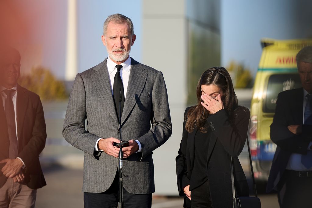 La reina Letizia se mostró muy afectada por la tragedia