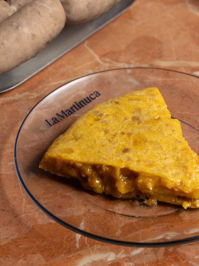 Pablo y María son socios de La Martinuca, que hace una de las mejores tortillas que hay,
