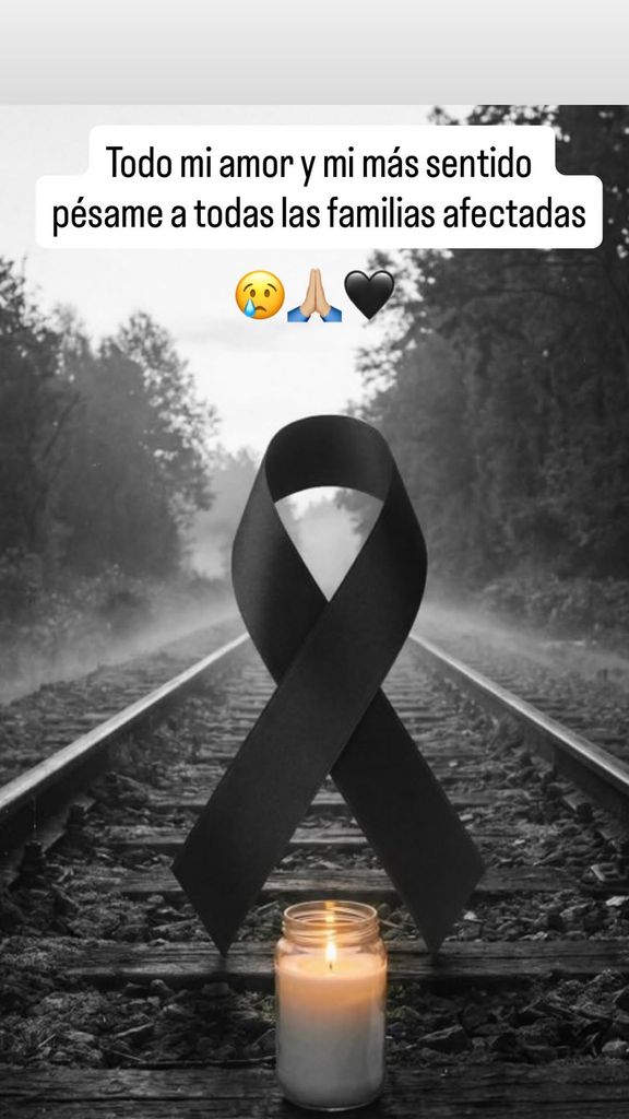 Edurne, Paz Padilla, Ana Guerra... los famosos se han volcado con el accidente, mostrando sus condolencias a los familiares afectados por el siniestro