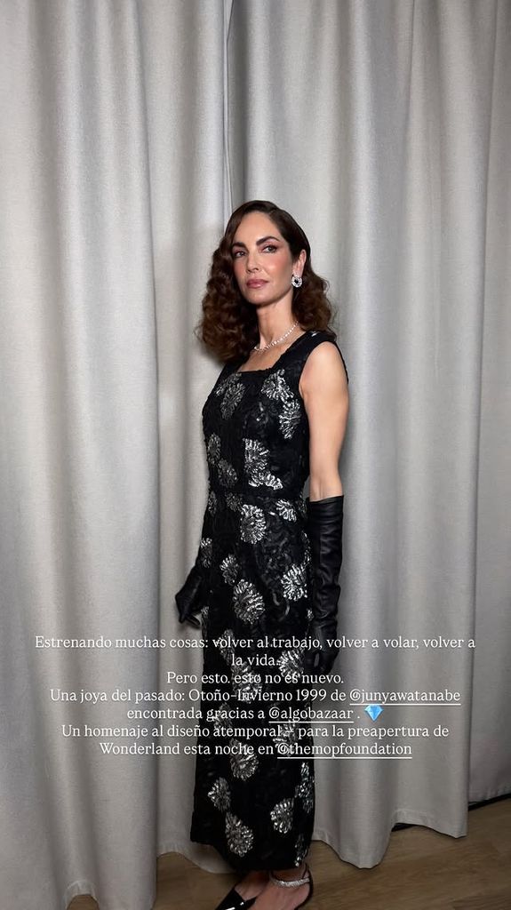 Eugenia Silva con vestido vintage de 1999 en A Coruña