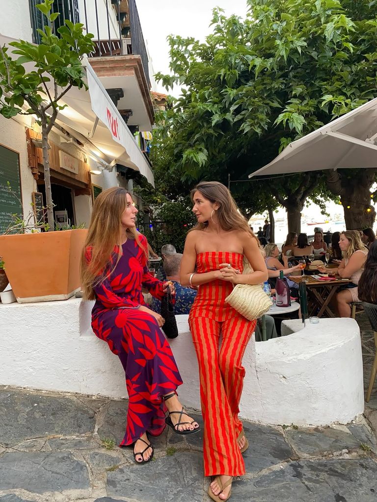  Estos son los colores que mejor sientan según tu tipo de bronceado (y así puedes combinarlos)