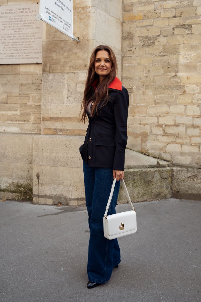 Los looks de verano y entretiempo de Katie Holmes que te inspirarán