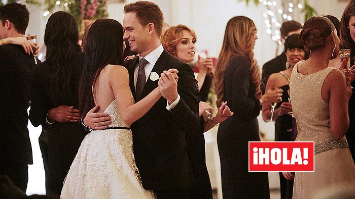 Meghan Markle y Patrick J. Adams