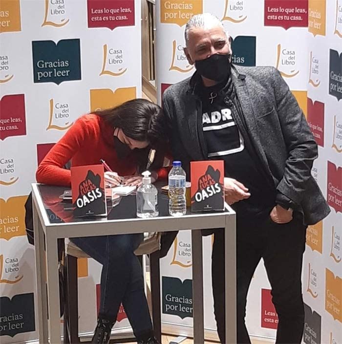 Actriz y escritora con formación internacional, conoce a Ana, la hija mayor de Juan Ramón Lucas