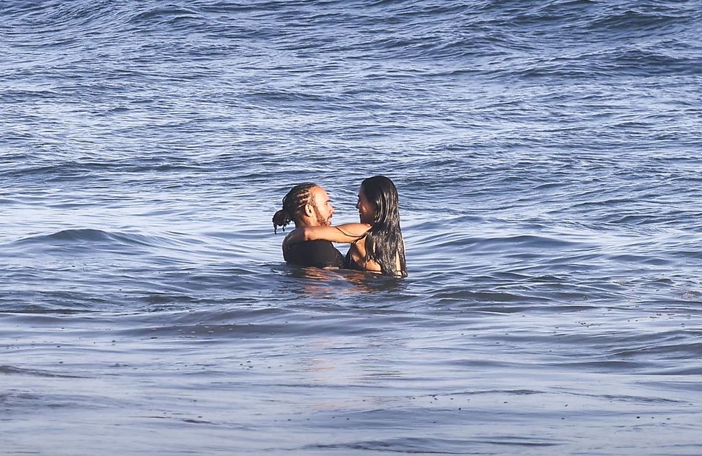 Kim Kardashian y Lewis Hamilton han sido captados en actitud cariñosa en eventos como el Super Bowl y el Festival de Coachella.