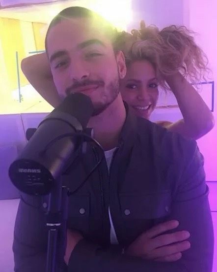 Skahira comparte imágenes junto a Maluma de la grabación de 'Chantaje'