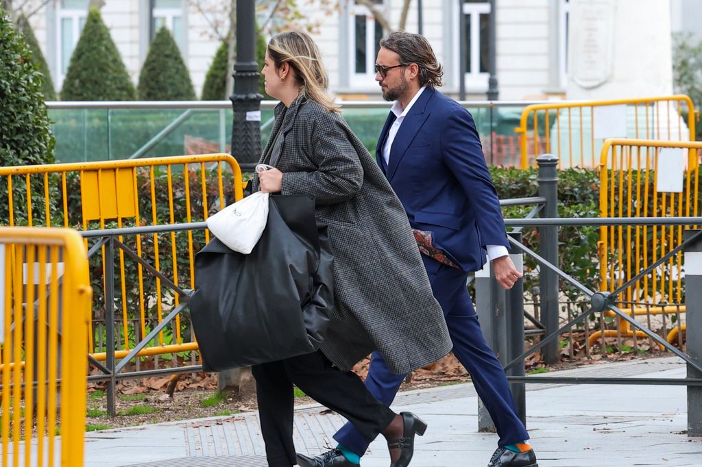 El aristócrata, abandonando la Audiencia Nacional tras ser puesto en libertad bajo fianza