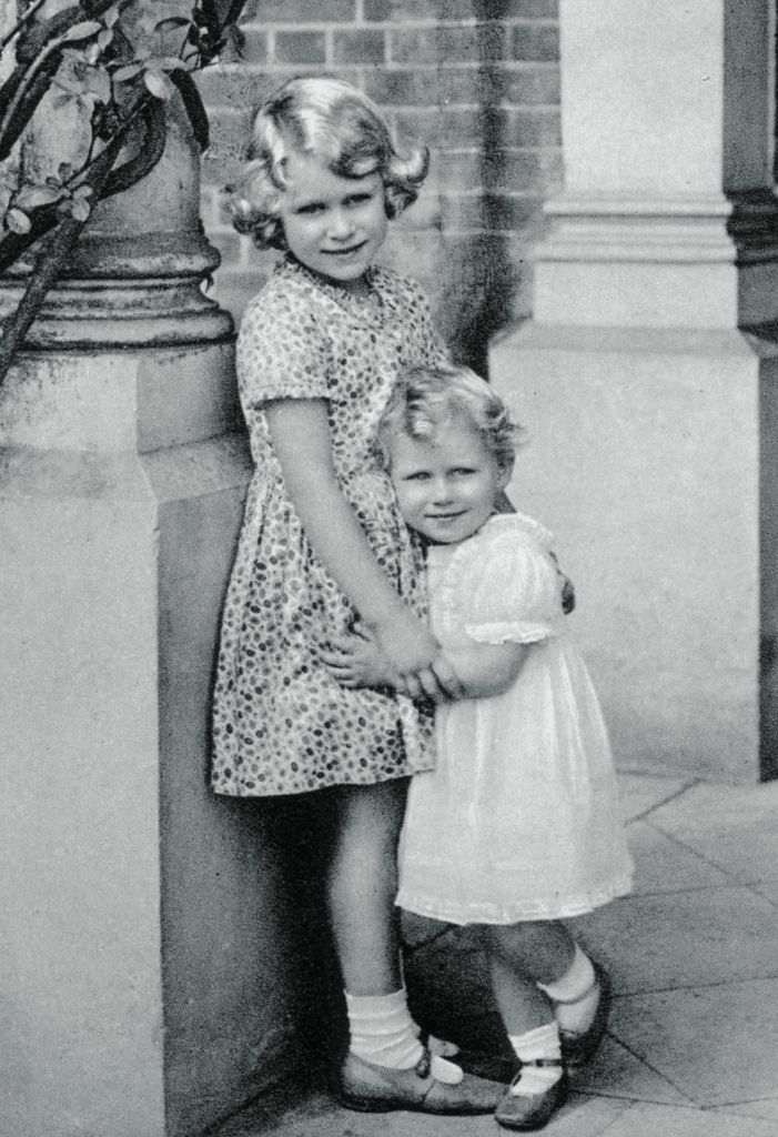Las princesas Isabel y Margarita, en 1932