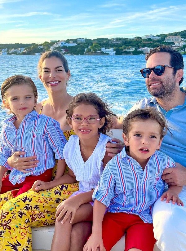 Bárbara y familia en Menorca 