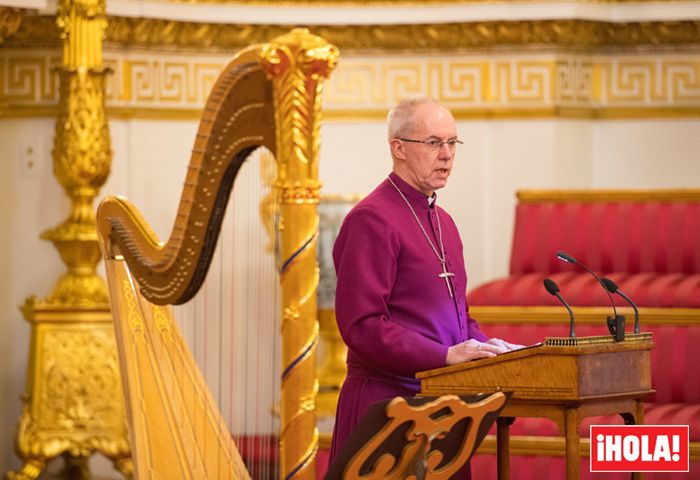 El arzobispo de Canterbury: oficiante de la coronación, mediador con Harry y con un vida peculiar