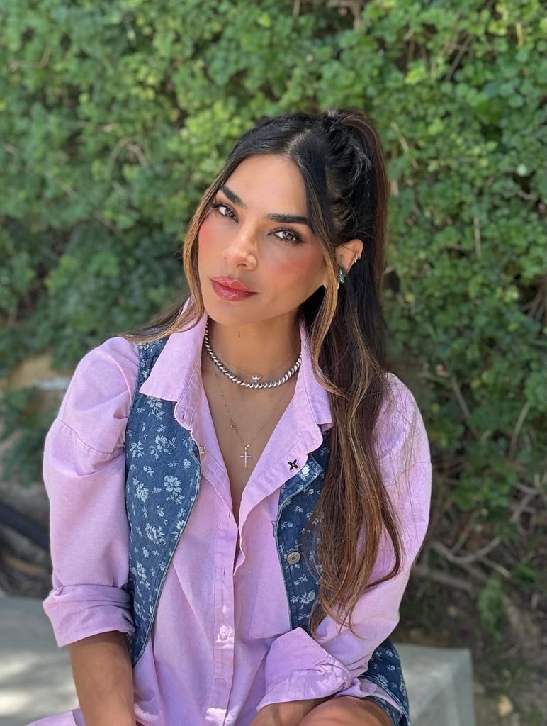 Alejandra Espinoza cumplió su sueño de protagonizar una telenovela, pero eso la alejó de su familia