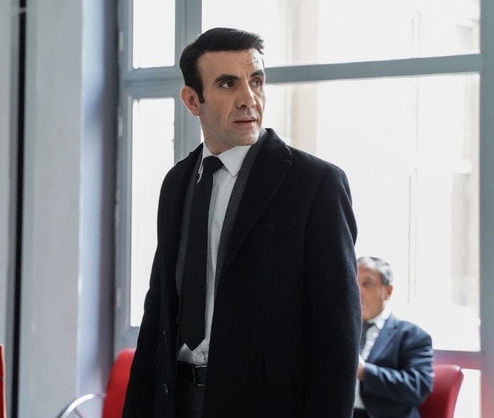 Mehmet Yılmaz Ak, protagonista de 'Secretos de familia', abandona la serie por motivos de salud